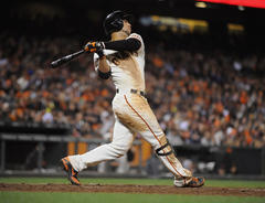 San Francisco Giants rally past San Diego Padres