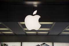 Apple Could Make 'Hundreds of Millions' in L.A. School Deal (AAPL)