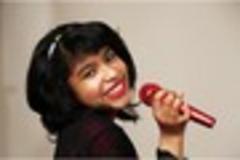 talented vanessa aiming to be a summertime star
