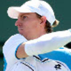 Wimbledon blues for Anderson, De Voest